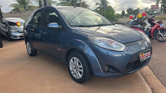 FORD FIESTA 1.6 MPI SEDAN 8V FLEX 4P MANUAL